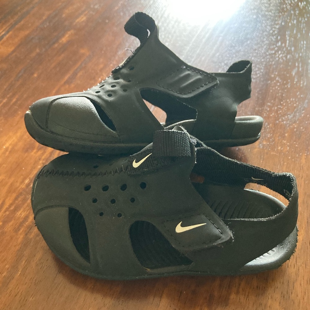 👶🏻 Nike Sunray Toddler Sandals